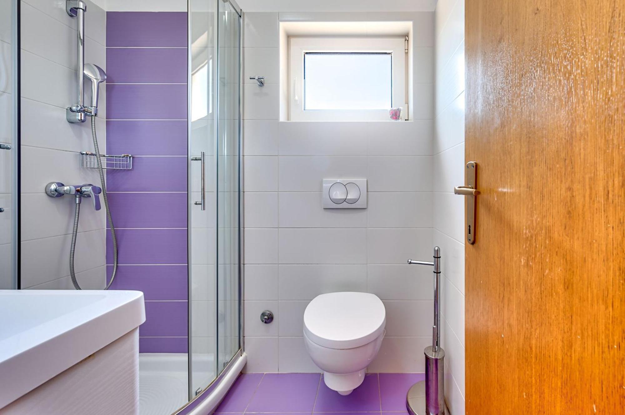 פרוי Teuta Apartments - A Beach And A Sea View מראה חיצוני תמונה